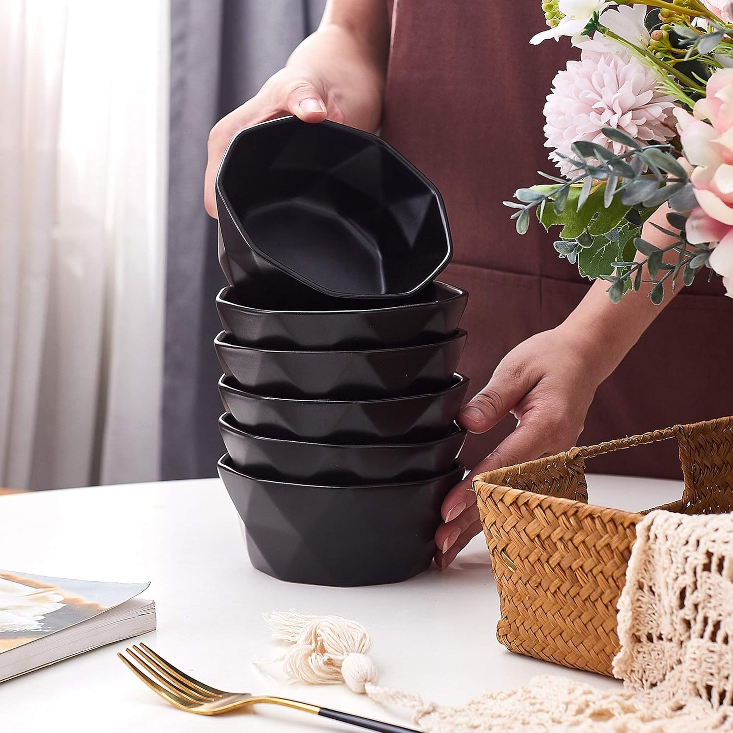 Geometric Ceramic Bowls - Oven to Table Bakeware Bowls - Elegant 60 Oz Matte Serving Bowls for Soup, Cereal, Salads, Pasta, Dessert & Snack Bowls - Oven Safe Bake and Serve Bowls (Black)