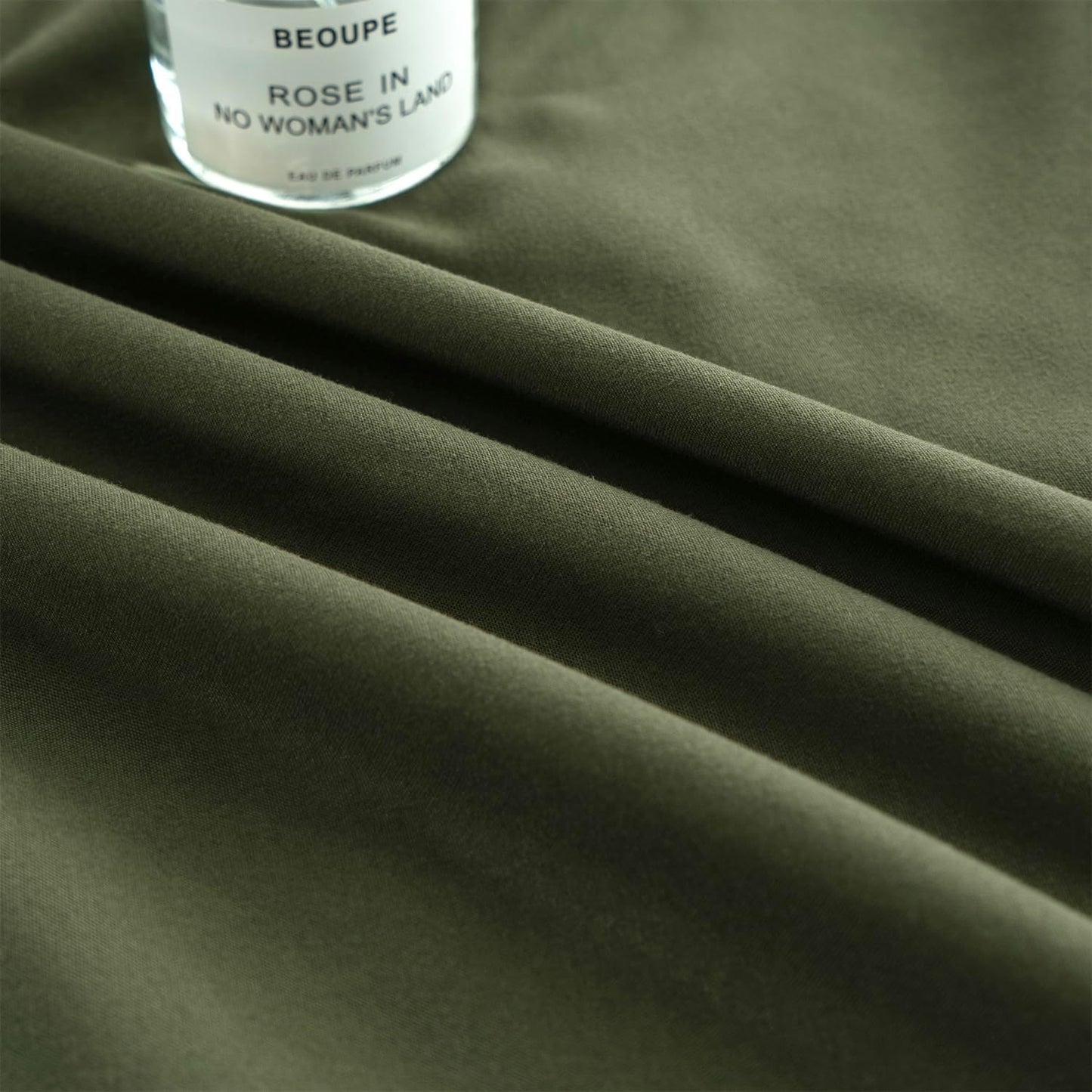 Green Twin Duvet Cover 100% Brushed Microfiber 3 Pieces Twin Army Green Duvet Cover 1 Duvet Cover +2 Pillowcases with Zipper Closure, Luxury Soft Breathable Comfy (Green, Twin)