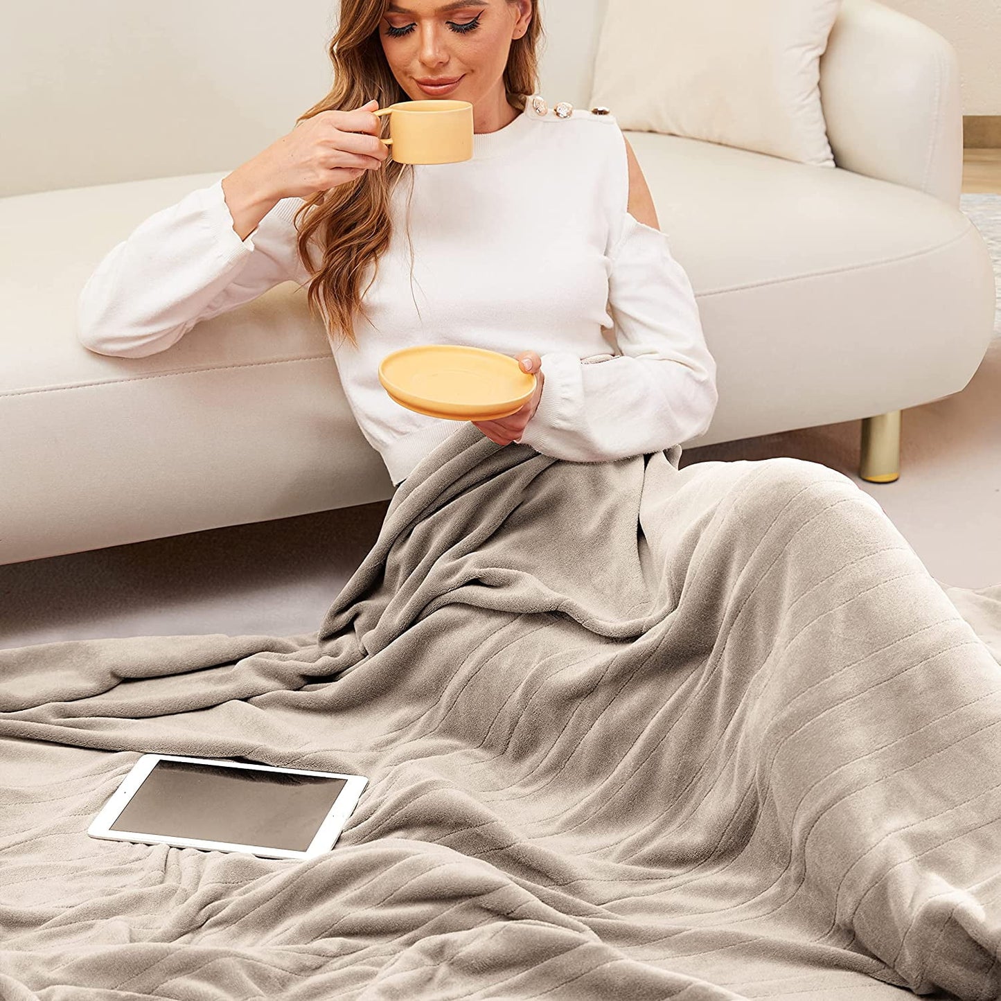Electric Heated Blanket Coral Fleece 62" X 84" Twin Size-4 Heating Settings & 10 Hours Auto Off, Cozy Fabric Machine Washable-Beige